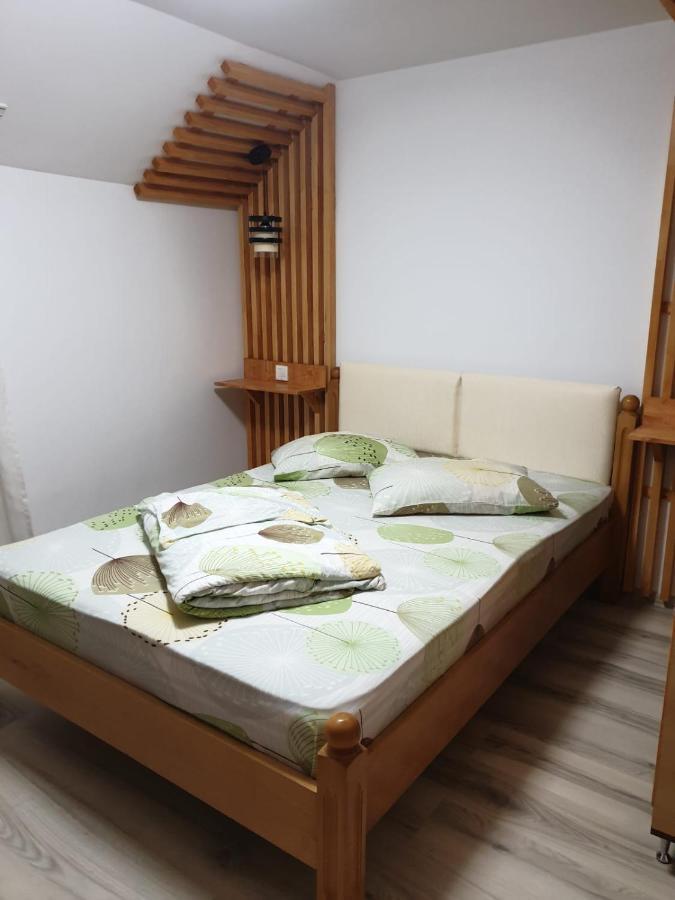 Motel Mesterul Manole Curtea de Argeş Extérieur photo