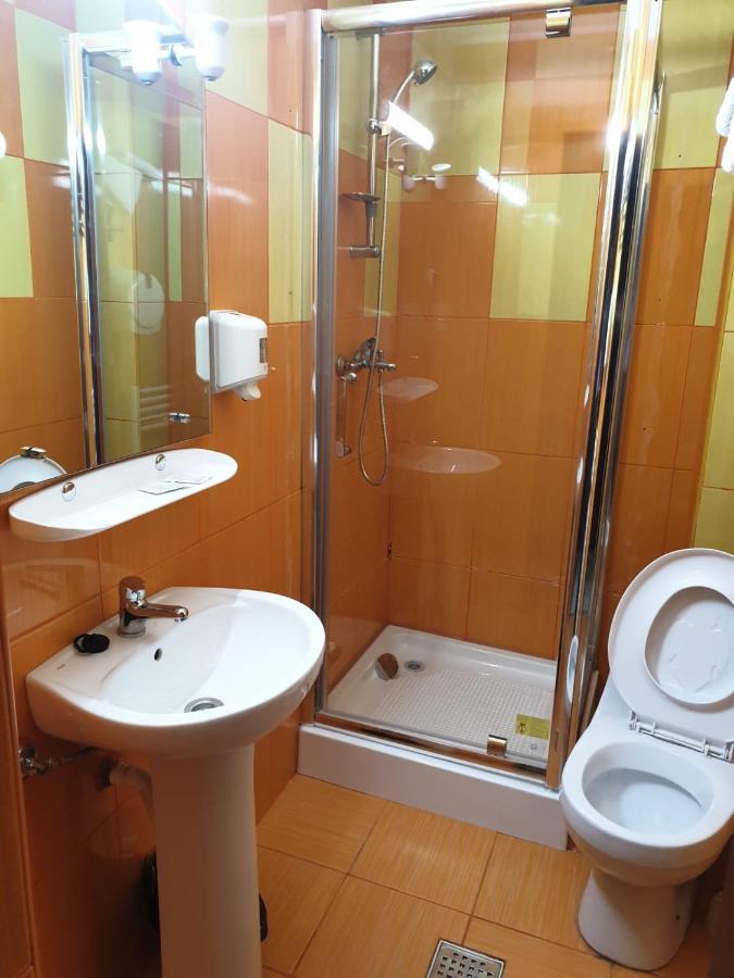 Motel Mesterul Manole Curtea de Argeş Extérieur photo